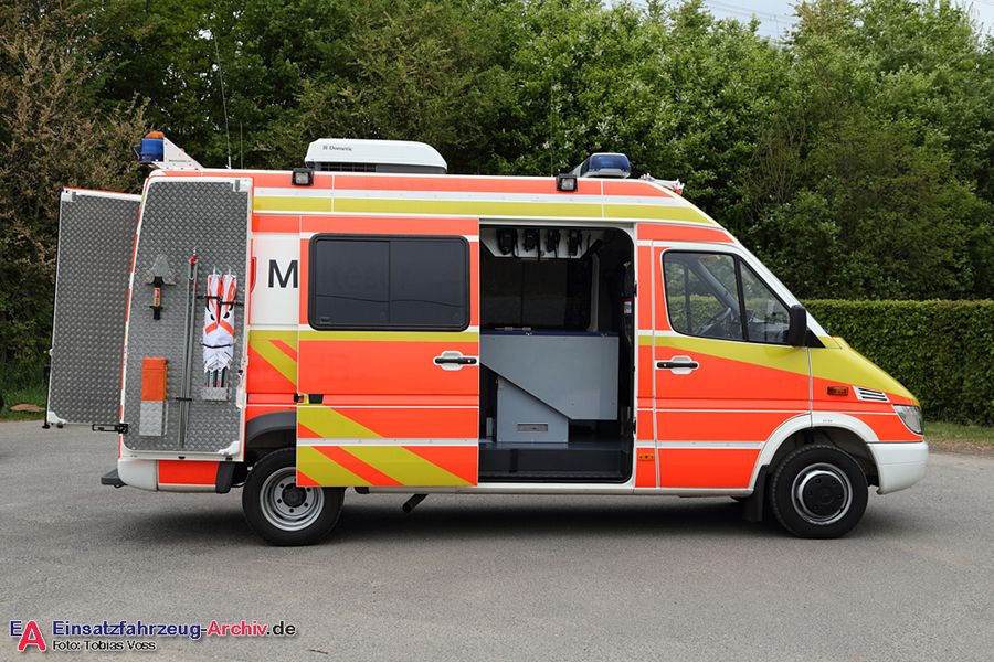 Leverkusen EE04 ELW1 01