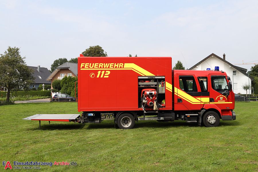 Florian Brüggen 12 MZF 01 (a.D.)