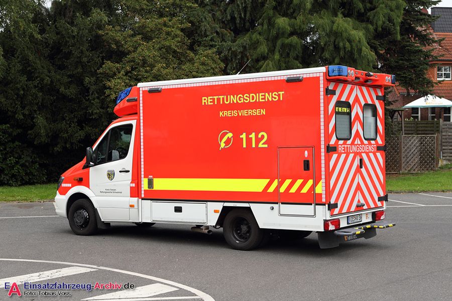 Rettung Kreis Viersen 05 RTW 01 (a.D.)