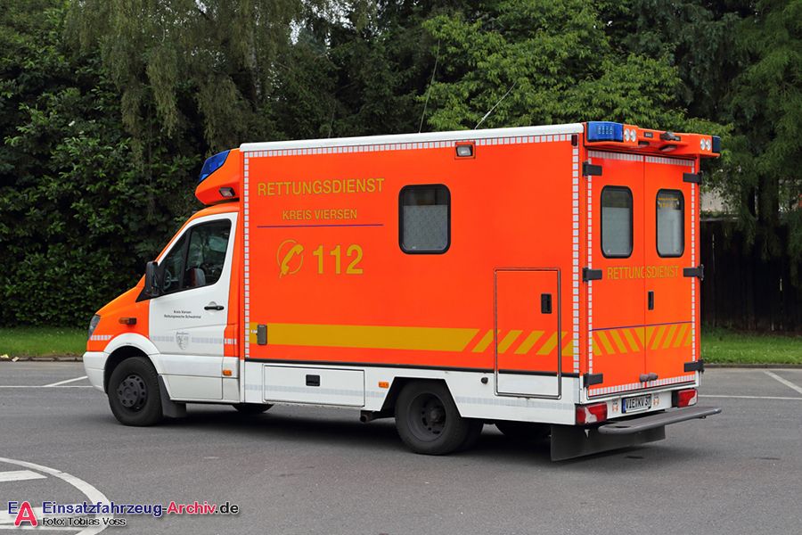 Rettung Kreis Viersen 06 RTW 02