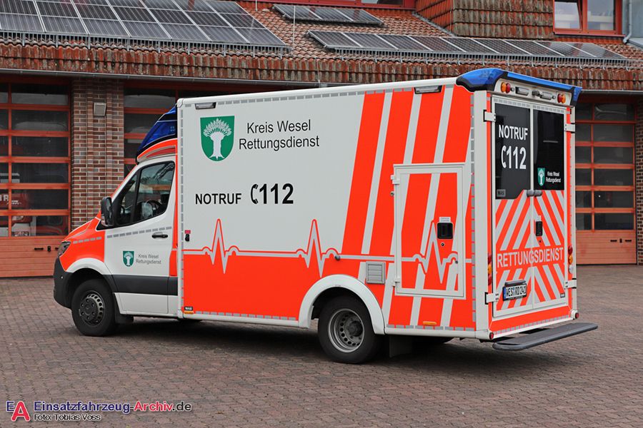 Rettung Hamminkeln RTW 01