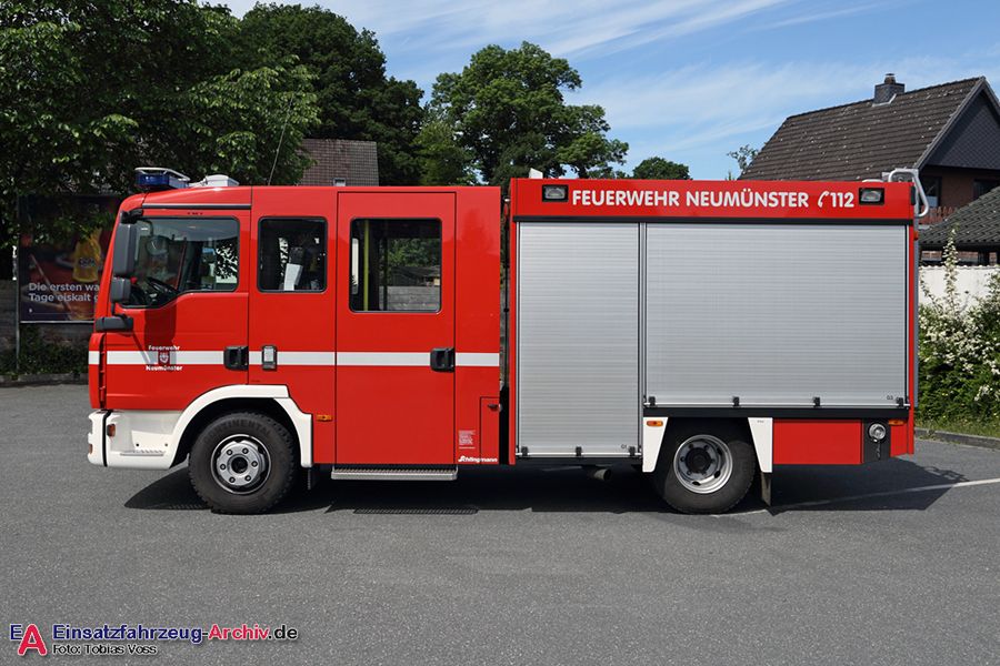 Florian Neumünster 15/44-01