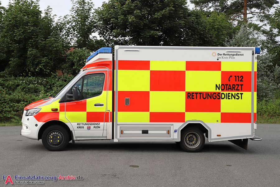 Rettung Plön 60/83-02