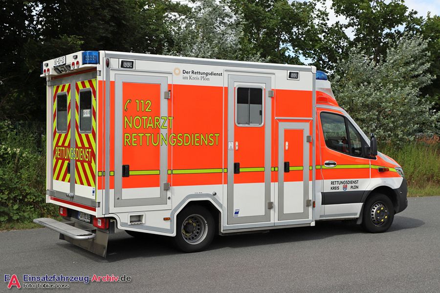 Rettung Plön 60/83-03