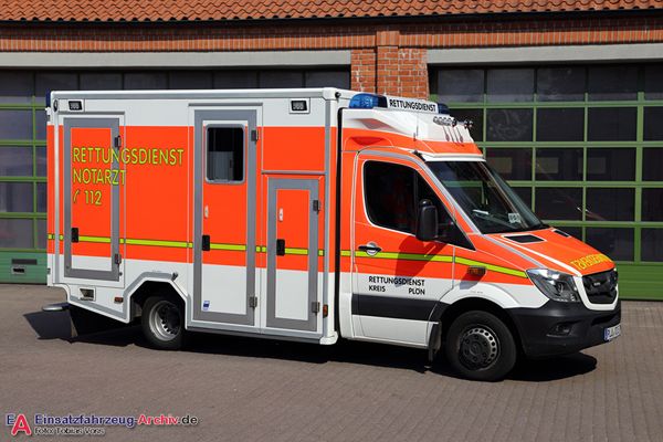 Rettung Plön 60/83-R1