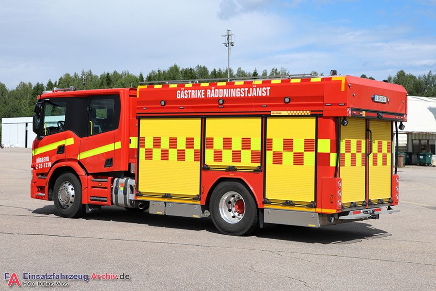 2 26-1210 - Släck-/räddningsbil