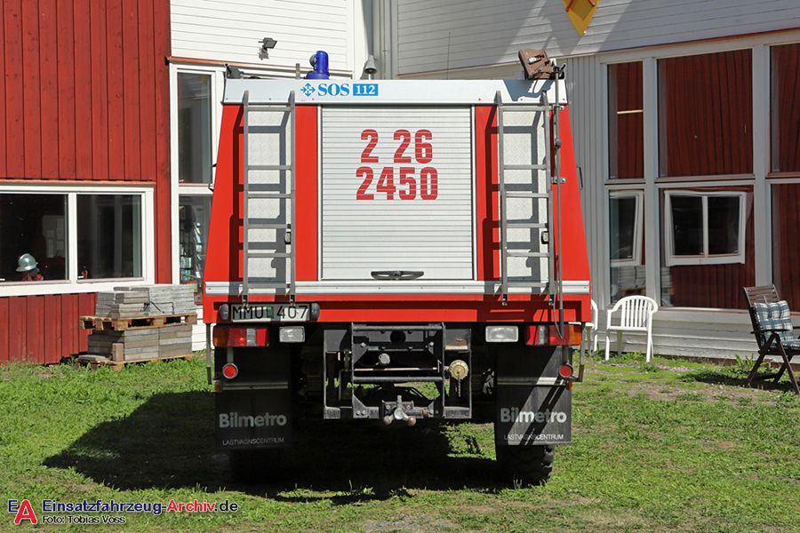 2 26-2450 - Terrängbil (a.D.)