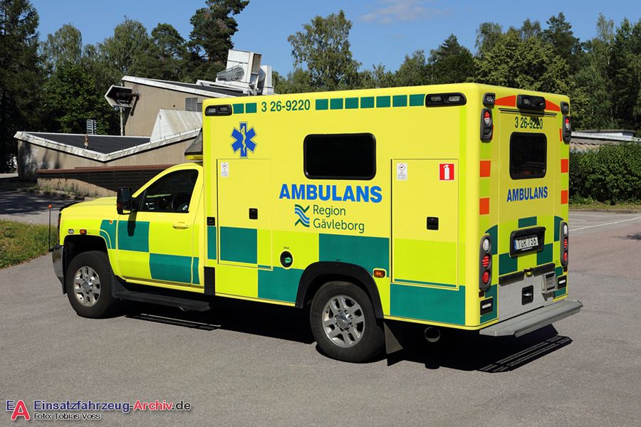 3 26-9220 - Ambulans (a.D.)