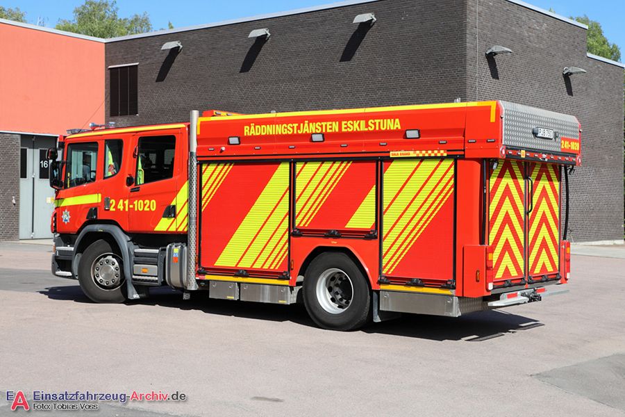 2 41-1020 - Släck-/Räddningsbil