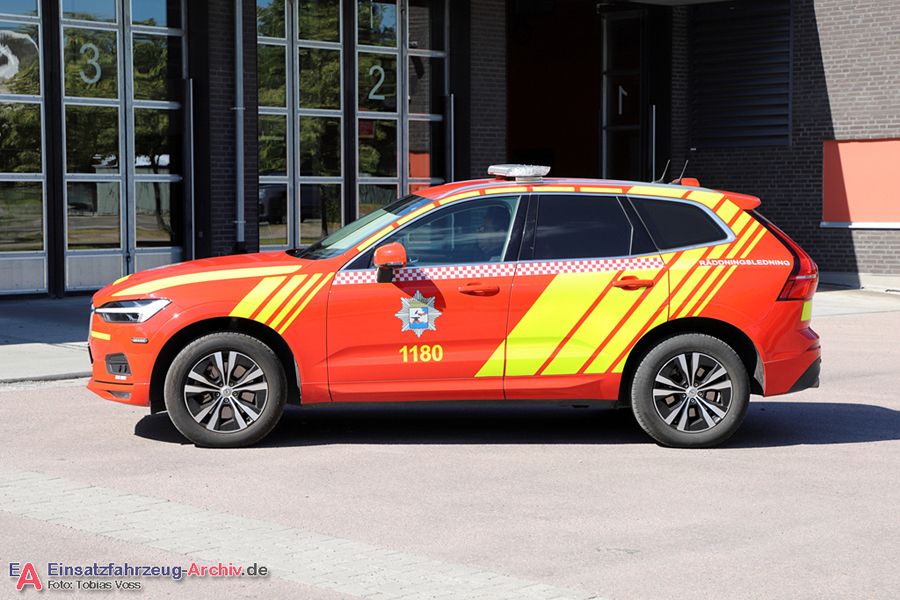 2 41-1180 - Ledningsbil