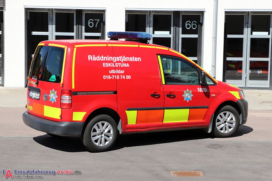 2 41-1870 - Utbildningsbil