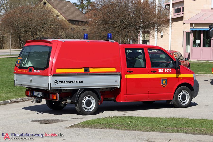 2 67-3070 - Transportbil