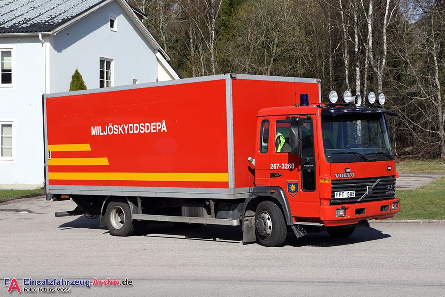 2 67-3260 - Skyddsbil