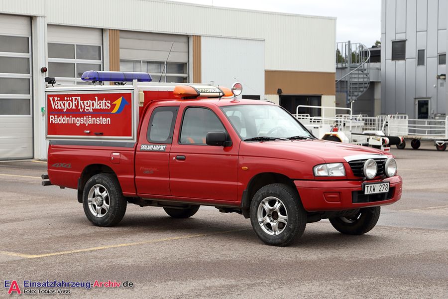 2 67-1910 - Befälsbil